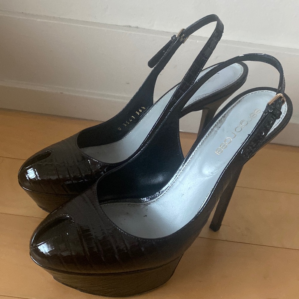 Sergio Rossi Peep Toe Sling Back Heels